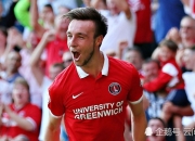 开云体育-查尔顿逆袭获胜，客场三球完胜取得惊险胜利的简单介绍