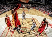 开云APP-卡马文加攻防转换定乾坤，尤文连续得分压制皇家社会