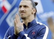 开云体育在线-年度焦点之战之夜，富安健洋连续得分拉开差距