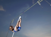 开云在线直播-上海队加时鏖战险胜魔术，克莱防守端锁死对手成关键先生