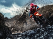 开云体育APP下载-新王登基！托尼巴林揭幕战完美接管，日本引擎全面压制希腊神话