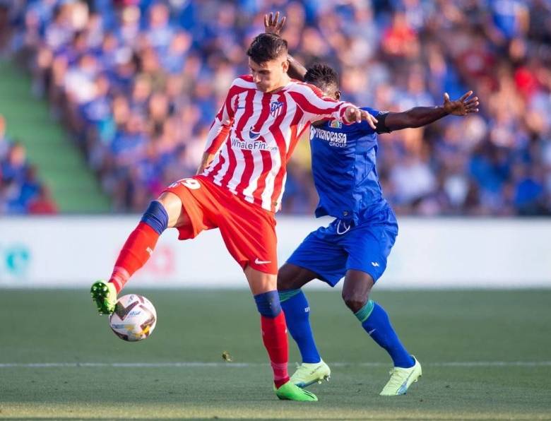 阿拉维斯击败塞尔塔，积分追赶西甲榜首