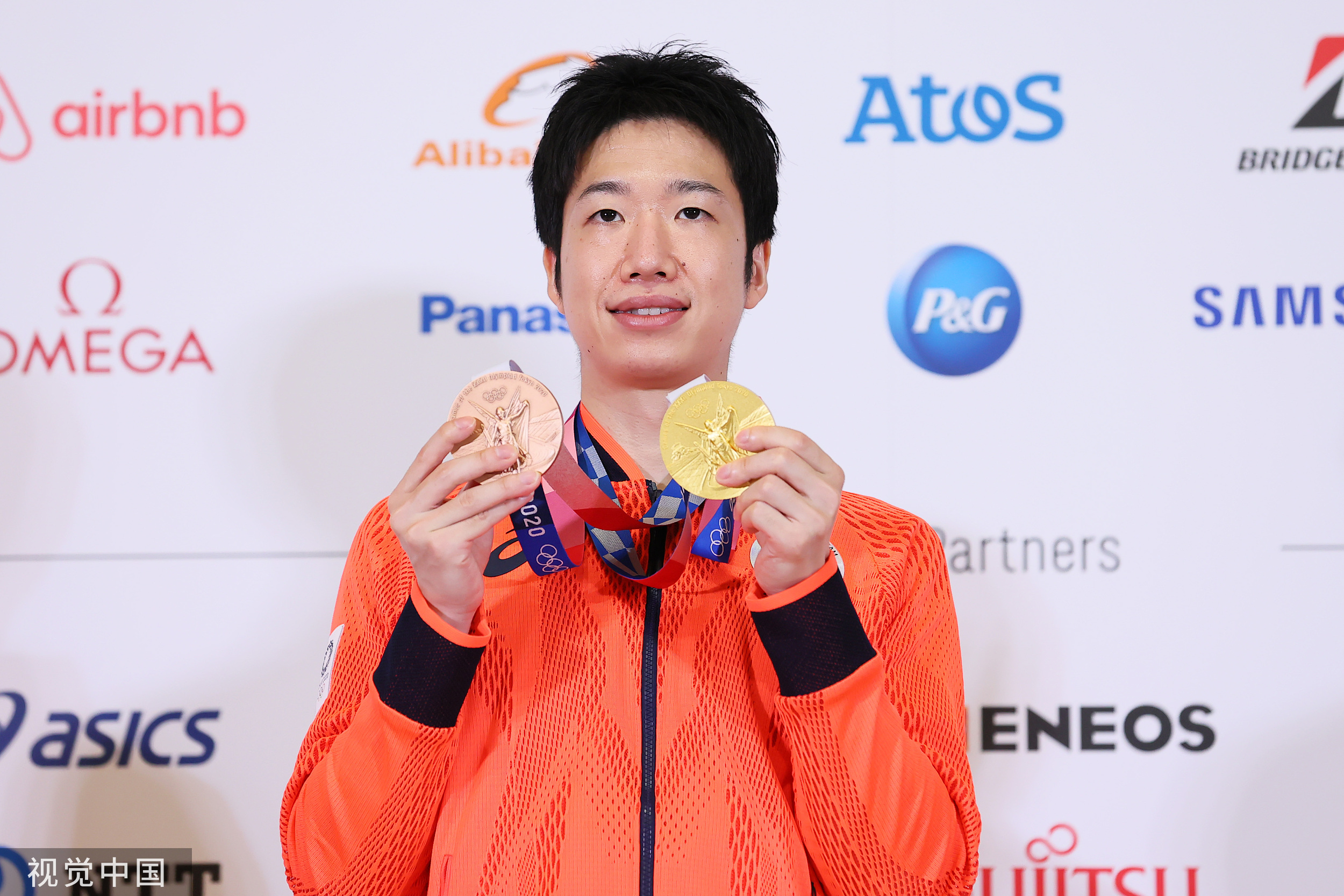 包含波兰乒乓球队力克英国乒乓球队，水谷隼惊艳世界的词条