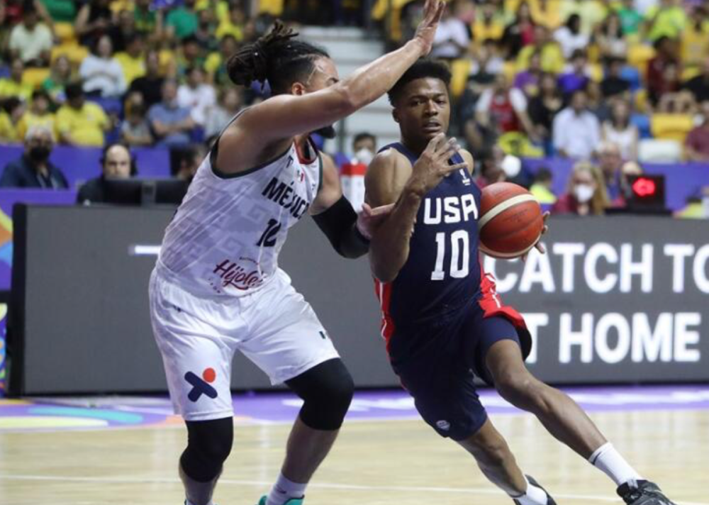 东部豪取胜利，球星梅奥挑大梁