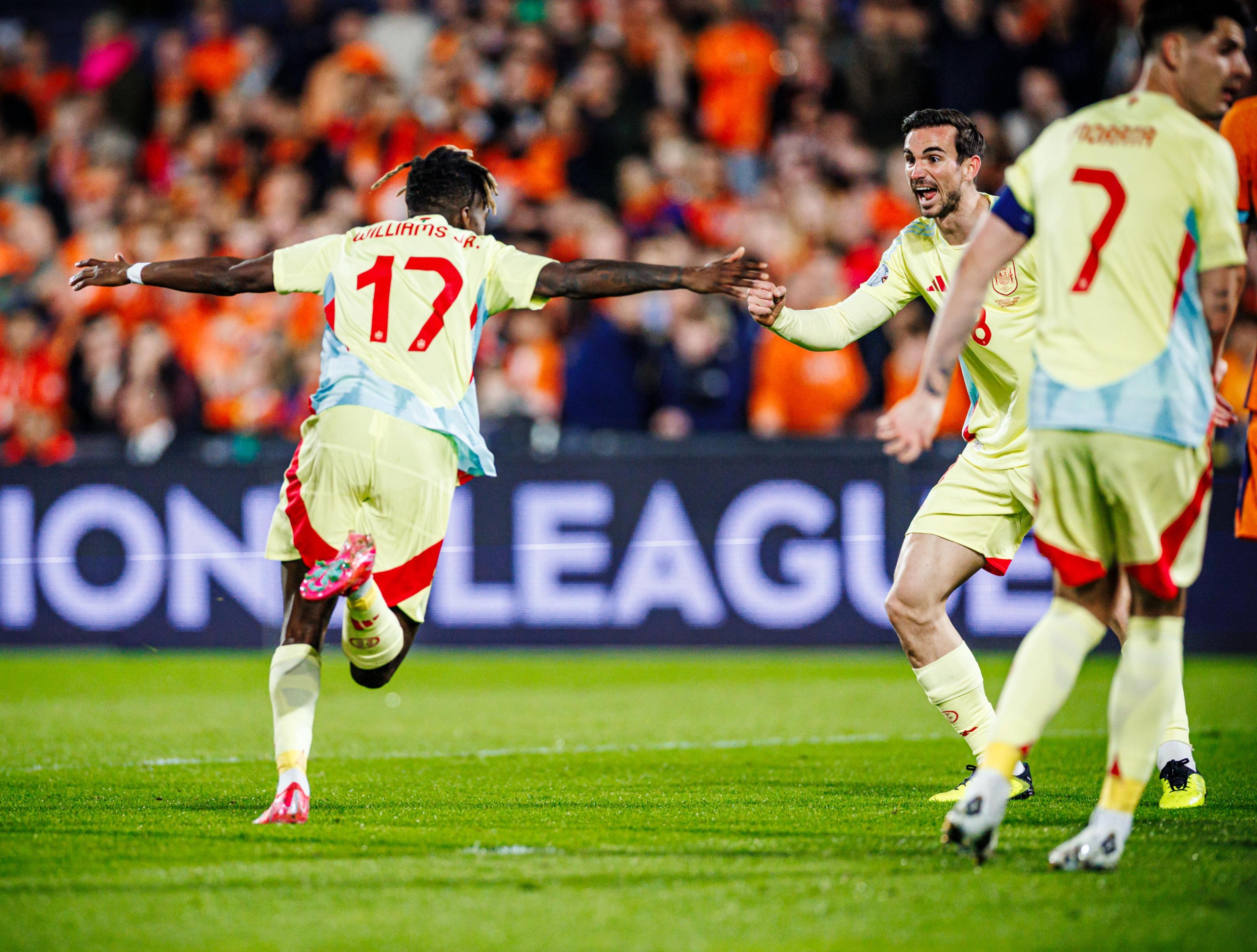 瓦伦西亚强势乌拉圭,阿尔巴三分雨点燃全场的简单介绍 瓦伦西亚强势乌拉圭,阿尔巴三分雨点燃全场的简单介绍