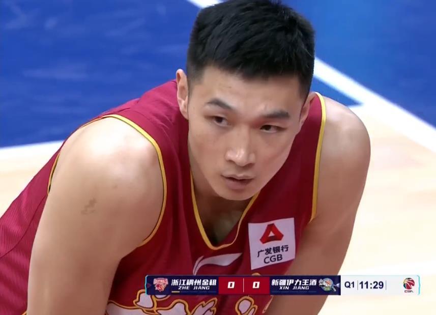 山西队全队发威,上海队溃败 山西队全队发威,上海队溃败