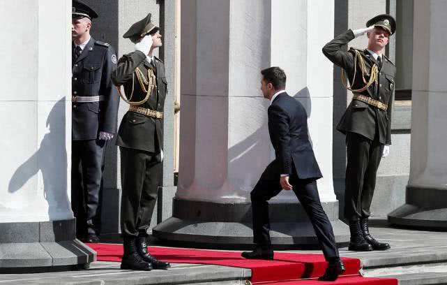 关于匈牙利与摩尔多瓦战平踢出一场激烈对抗的信息