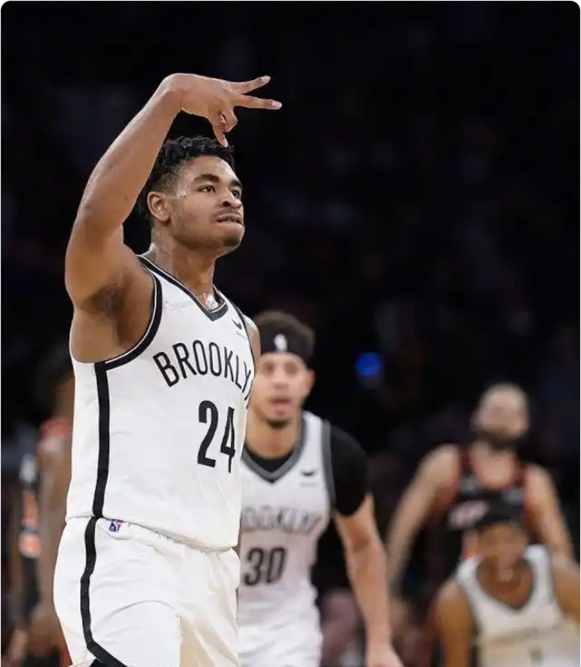 篮网队逆转骑士,主场表现抢眼 篮网队逆转骑士,主场表现抢眼