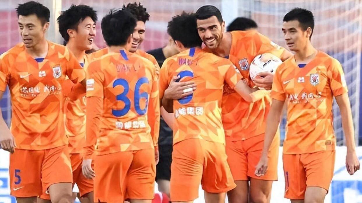 鲁能外援再献神勇表现,取得胜利 鲁能外援再献神勇表现,取得胜利