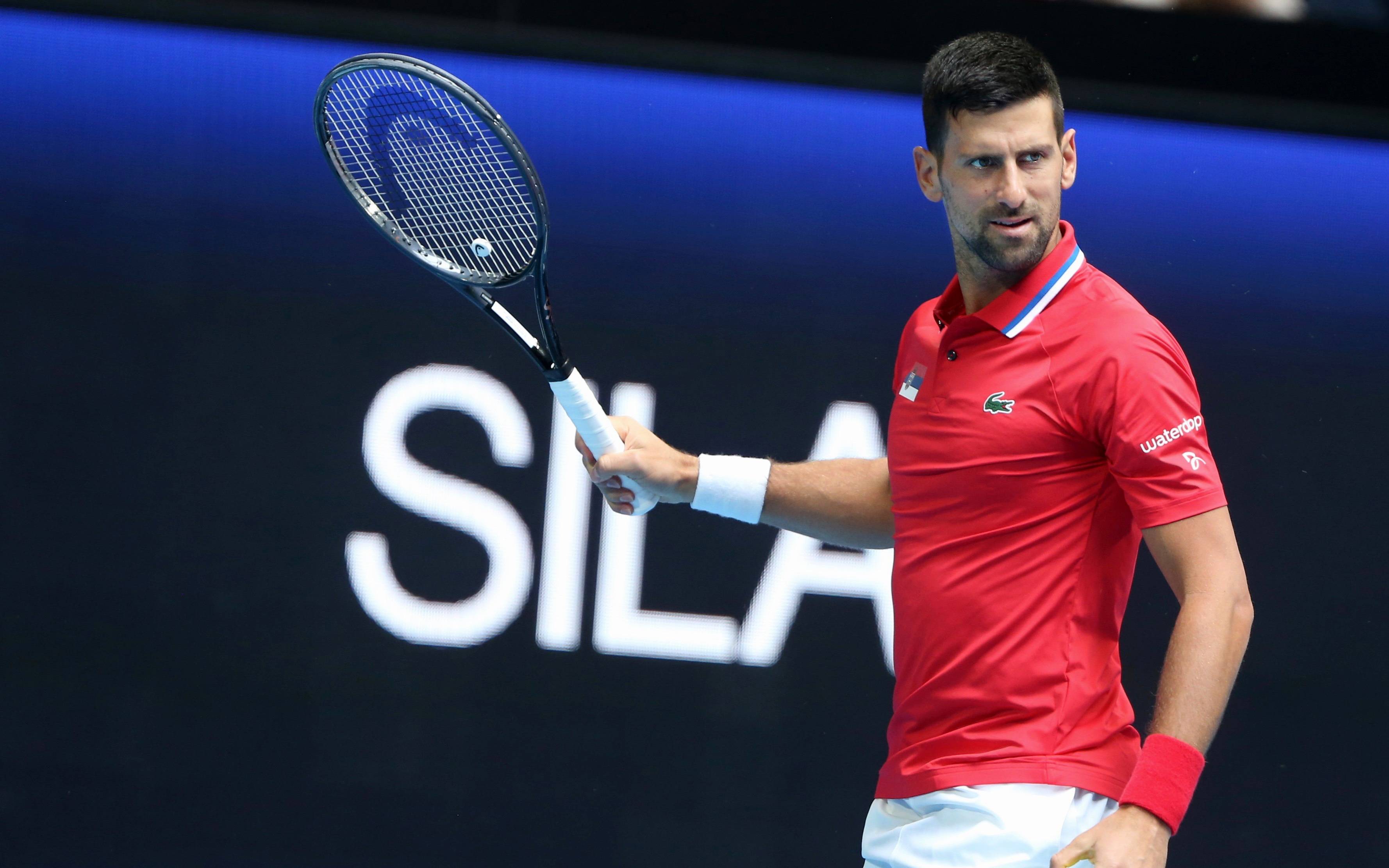 包含戴维斯杯完胜联合杯，德约科维奇高光表现的词条