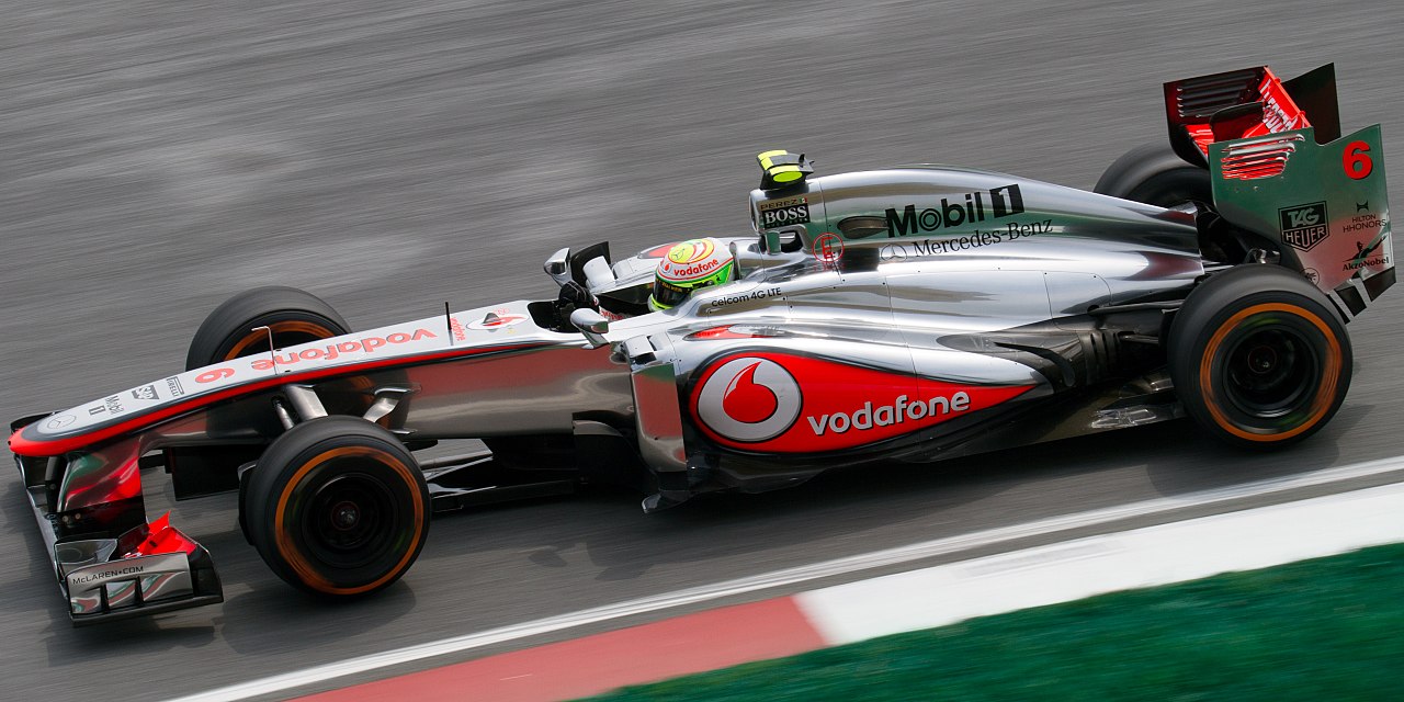 迈凯伦力克索伯车队，佩雷兹扛起全队的简单介绍