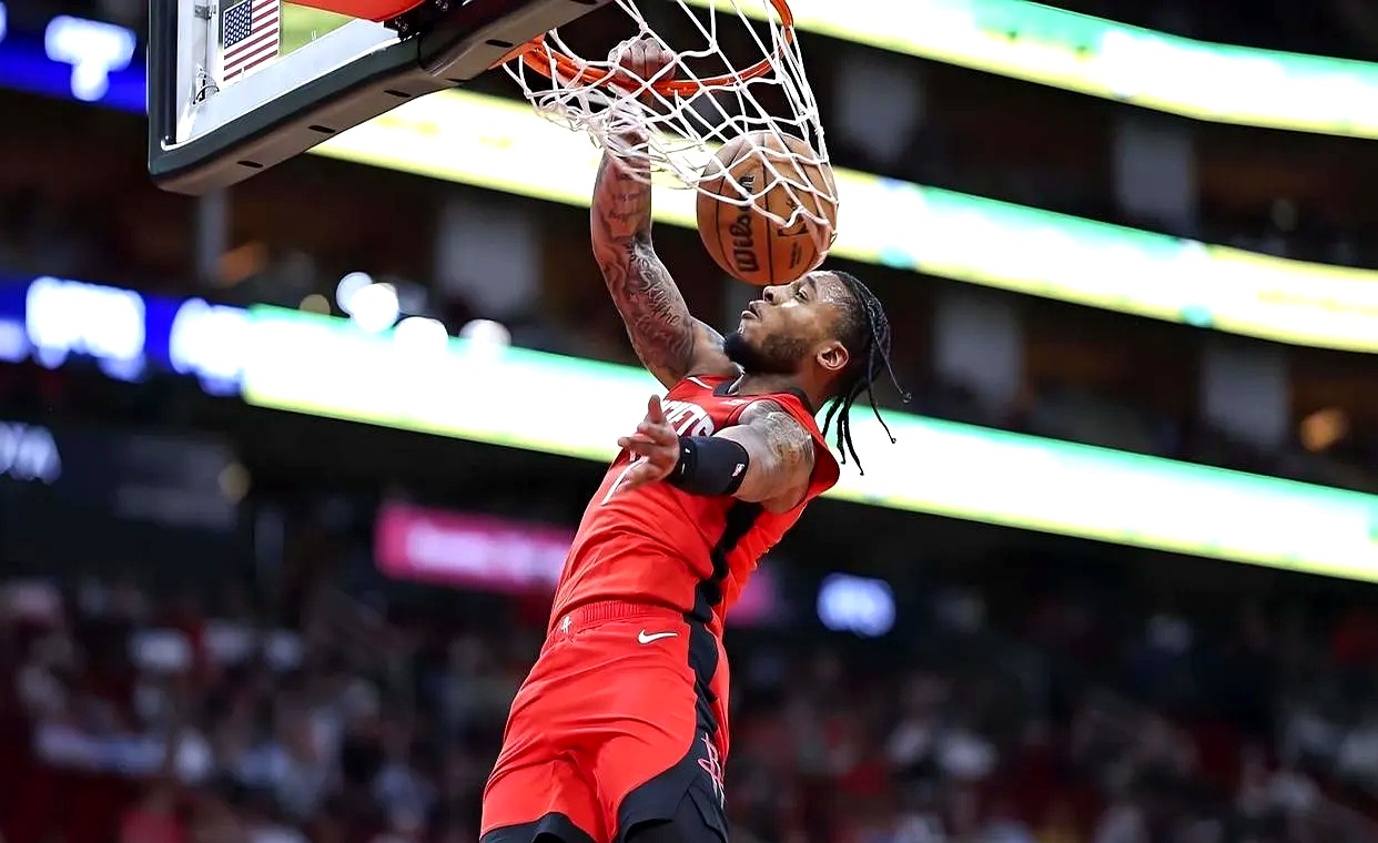 凯尔特人横扫意大利男篮，莫兰特完成帽子戏法