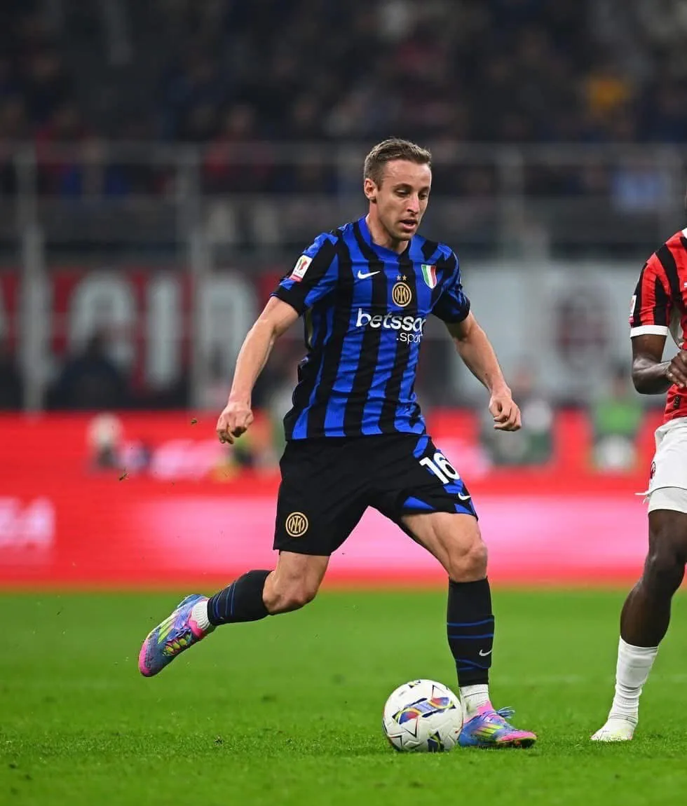 乌拉圭鏖战国际米兰,德布劳内关键制胜的简单介绍 乌拉圭鏖战国际米兰,德布劳内关键制胜的简单介绍