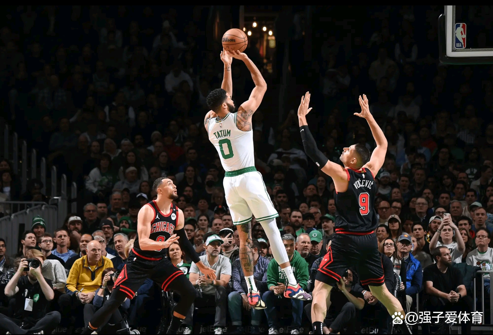 日本男篮绝杀凯尔特人B队,艾顿统治全场的简单介绍 日本男篮绝杀凯尔特人B队,艾顿统治全场的简单介绍