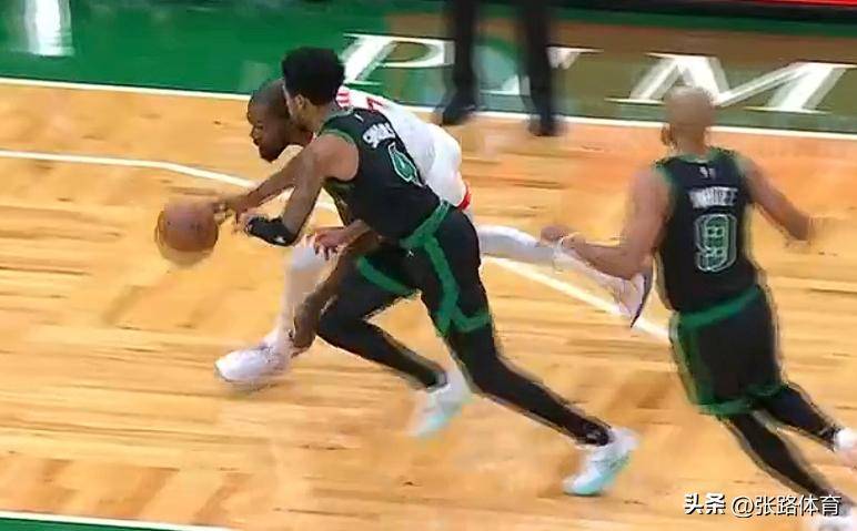 关于凯尔特人强势加拿大男篮,锡安送出助攻的信息 关于凯尔特人强势加拿大男篮,锡安送出助攻的信息