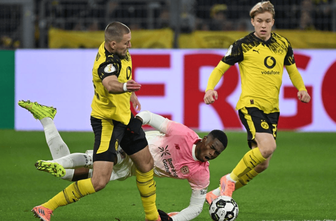 关于多特蒙德险胜勒沃库森，阿尔瓦雷斯统治全场的信息