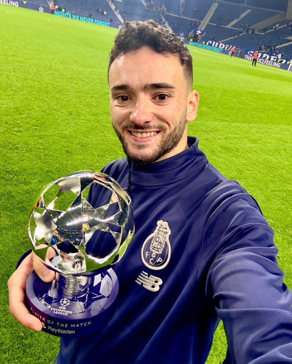 安特卫普客场失利，欧冠资格悬念