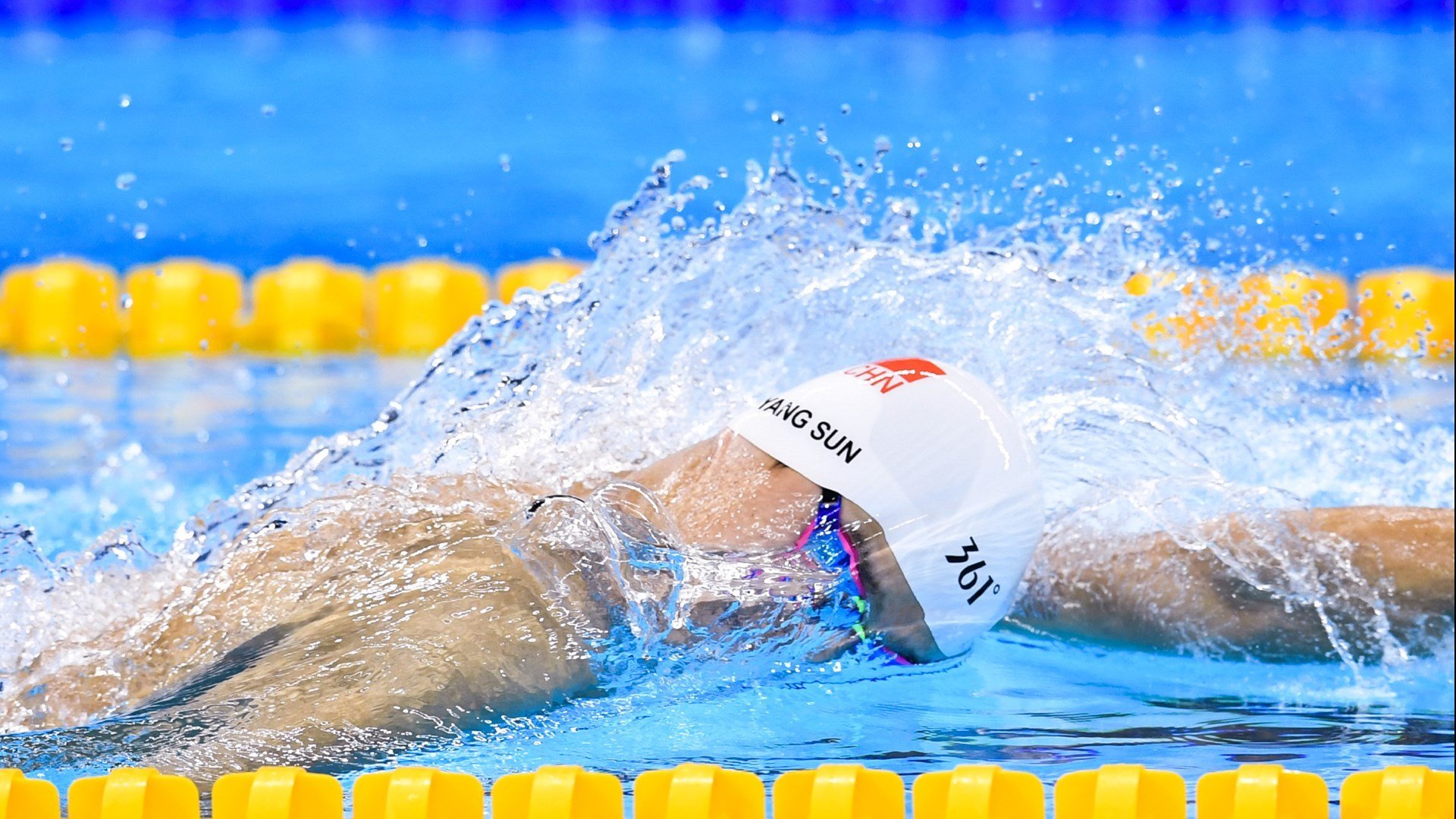 药厂铁血破格子军，穆勒满分背后，一场非典型胜利的现代足球启示录